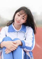 2025年新澳门与香港天天免费精准大全,精选解析、专家解析解释与落实-警惕虚假宣传-精选解析、专家解析解释与落实_: 报道中的争议，真相究竟在哪里呢？